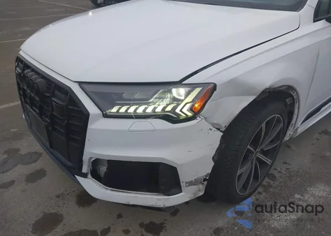 2021 Audi Q7 Prestige 55 Tfsi Quattro Tiptronic from USA, damaged, VIN WA1VXAF78MD039231